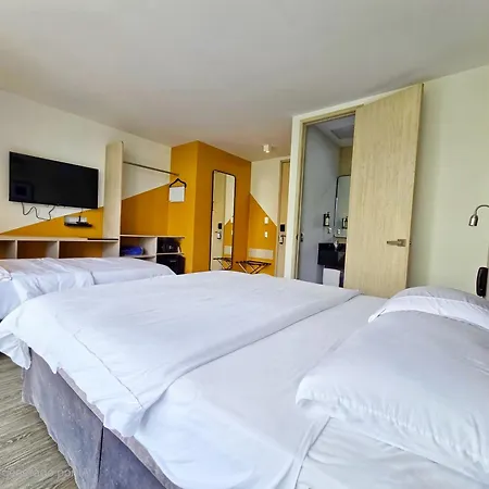Hotel Park 85